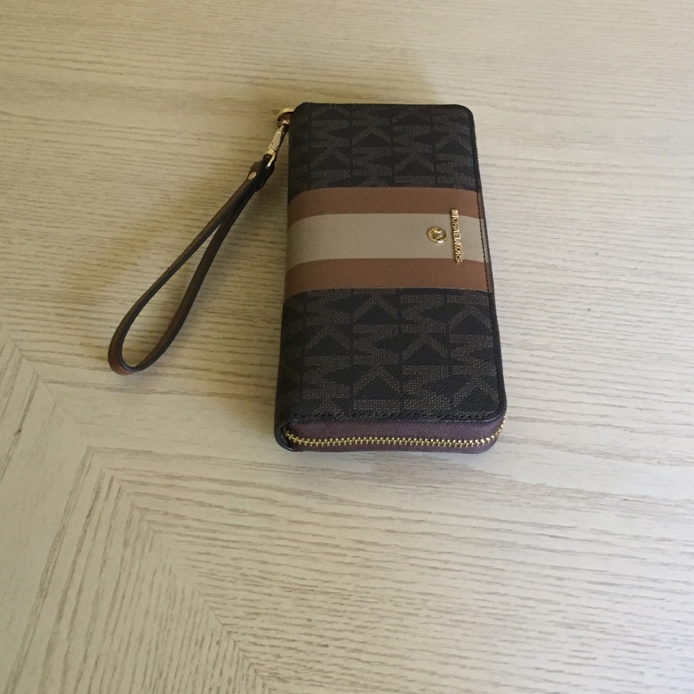 Michael Kors Center Stripe Brown Wallet, Wristlet - Picture 3 of 11
